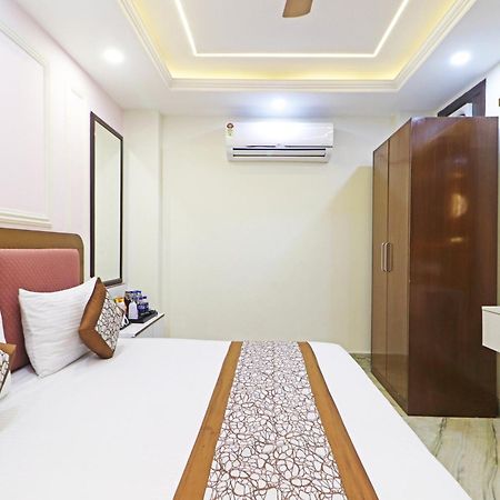 Hotel Samrat Residency 10 Mints Walking Distance Nizamuddin Railway Station New Delhi Bagian luar foto